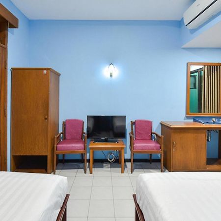 Sekar Ayu Hotel Malioboro Mitra Reddoorz Jogjakarta Buitenkant foto