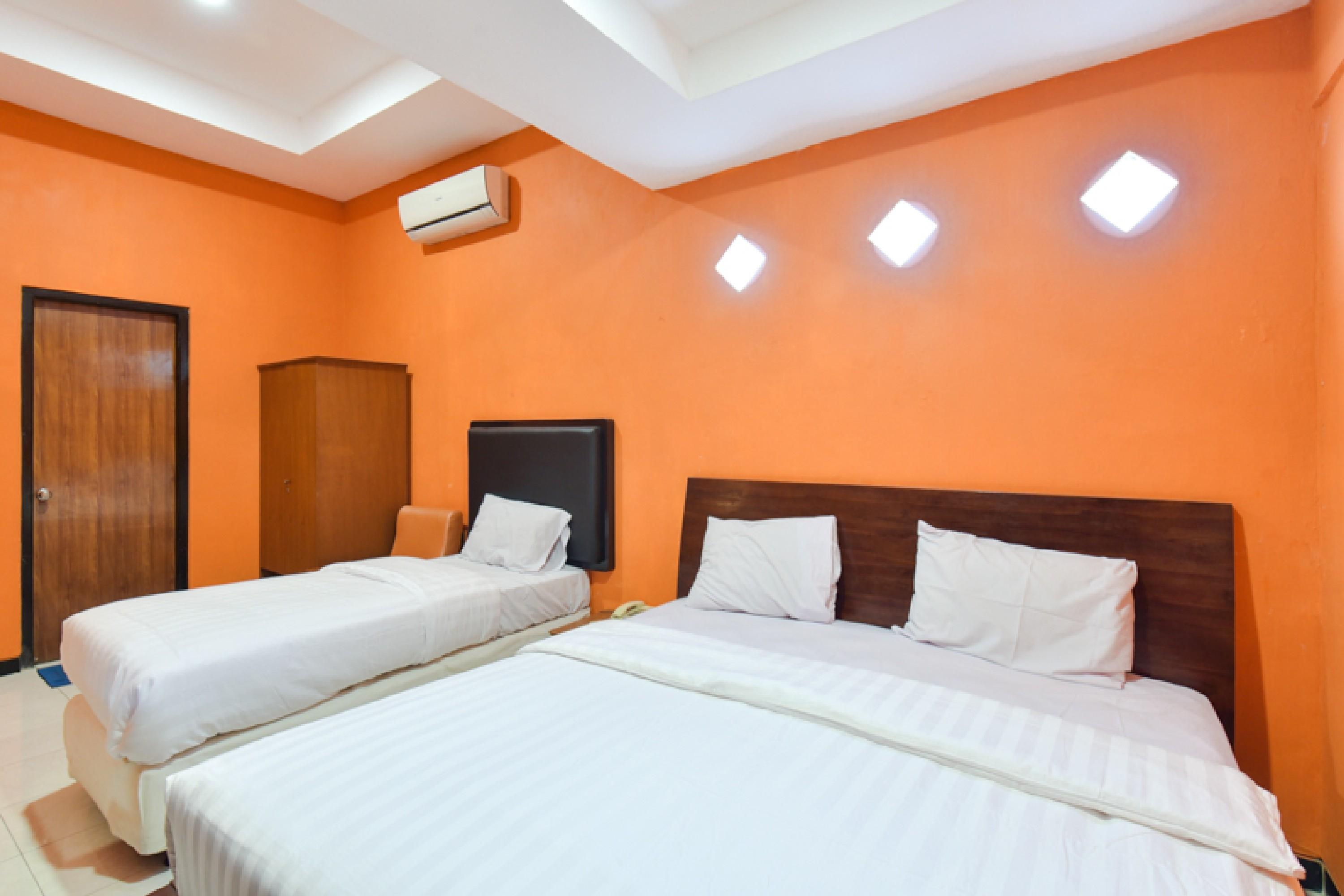 Sekar Ayu Hotel Malioboro Mitra Reddoorz Jogjakarta Buitenkant foto