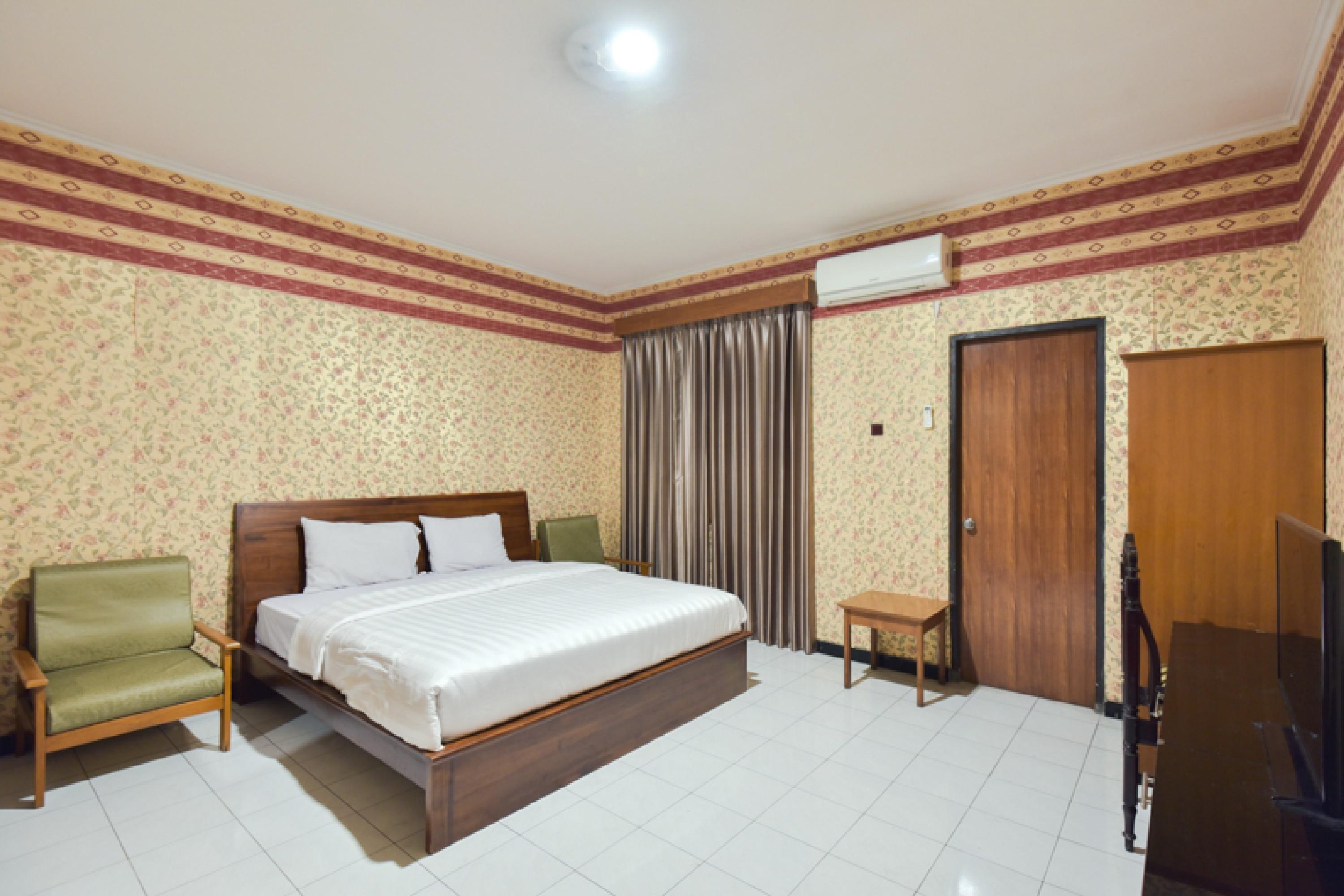 Sekar Ayu Hotel Malioboro Mitra Reddoorz Jogjakarta Buitenkant foto