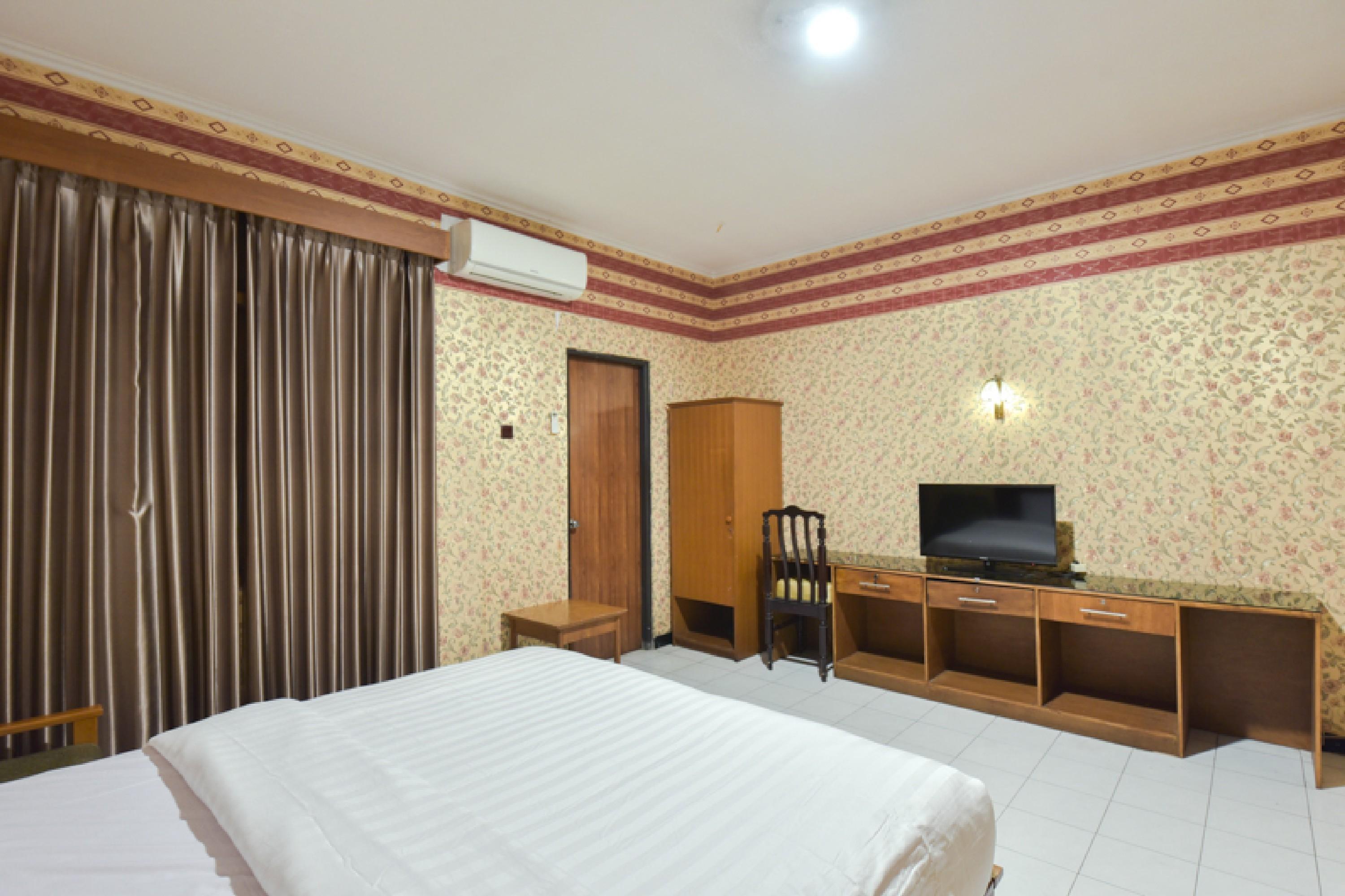 Sekar Ayu Hotel Malioboro Mitra Reddoorz Jogjakarta Buitenkant foto