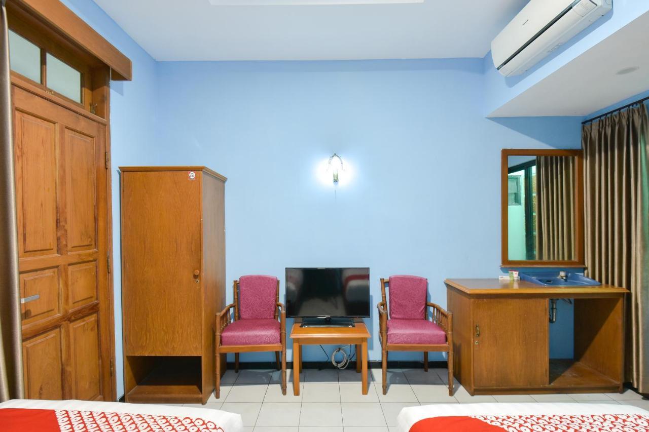 Sekar Ayu Hotel Malioboro Mitra Reddoorz Jogjakarta Buitenkant foto